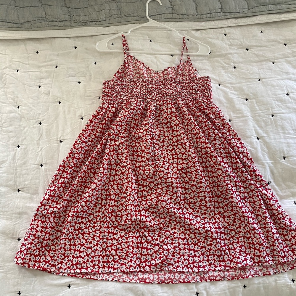Red maternity dress - Picture 3 of 4